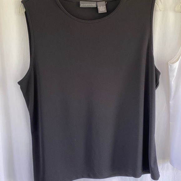 2 Ladies Women’s Tank Top Sleeveless Blouse XL Relativity Top Shirt - Picture 2 of 7